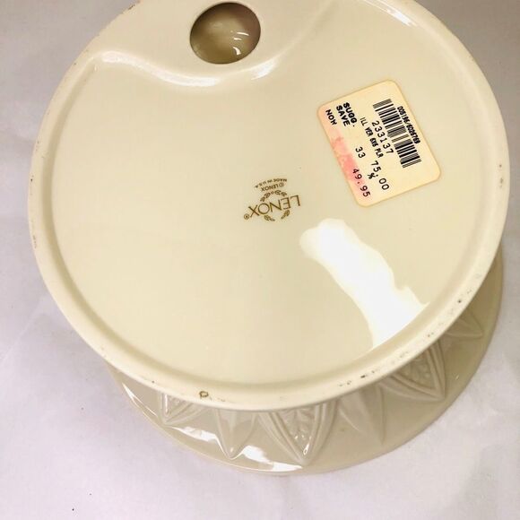 Lenox China Serveware Set: Bowl & 2 Display Bases - Picture 9 of 16